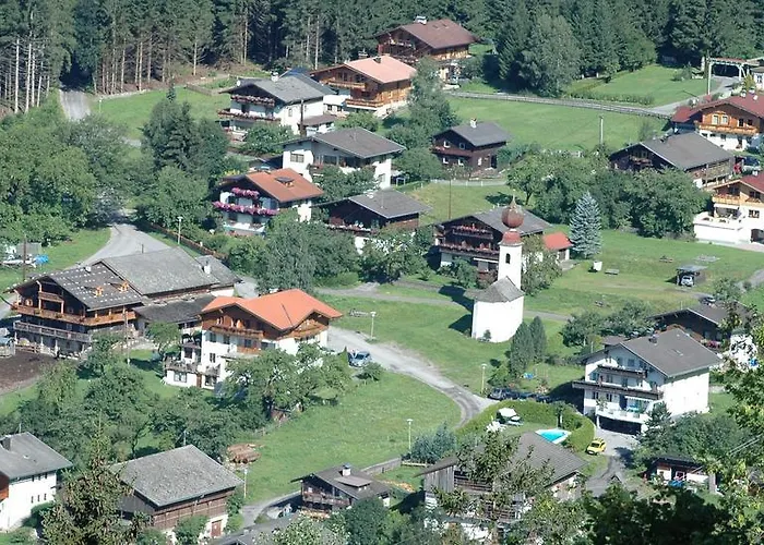 Проживание в семье Casa Da Honna *